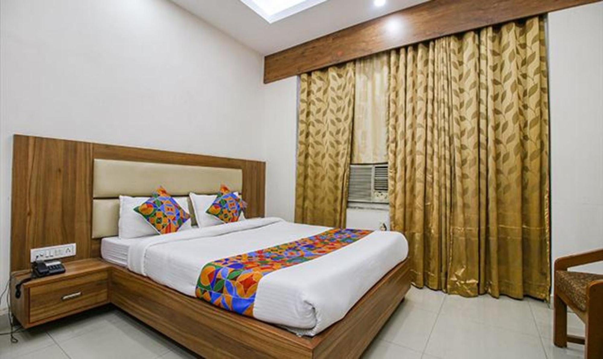 Hotel Silver Inn Bhopal Eksteriør bilde