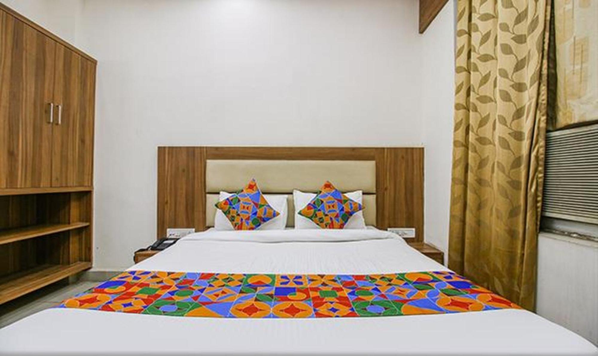 Hotel Silver Inn Bhopal Eksteriør bilde