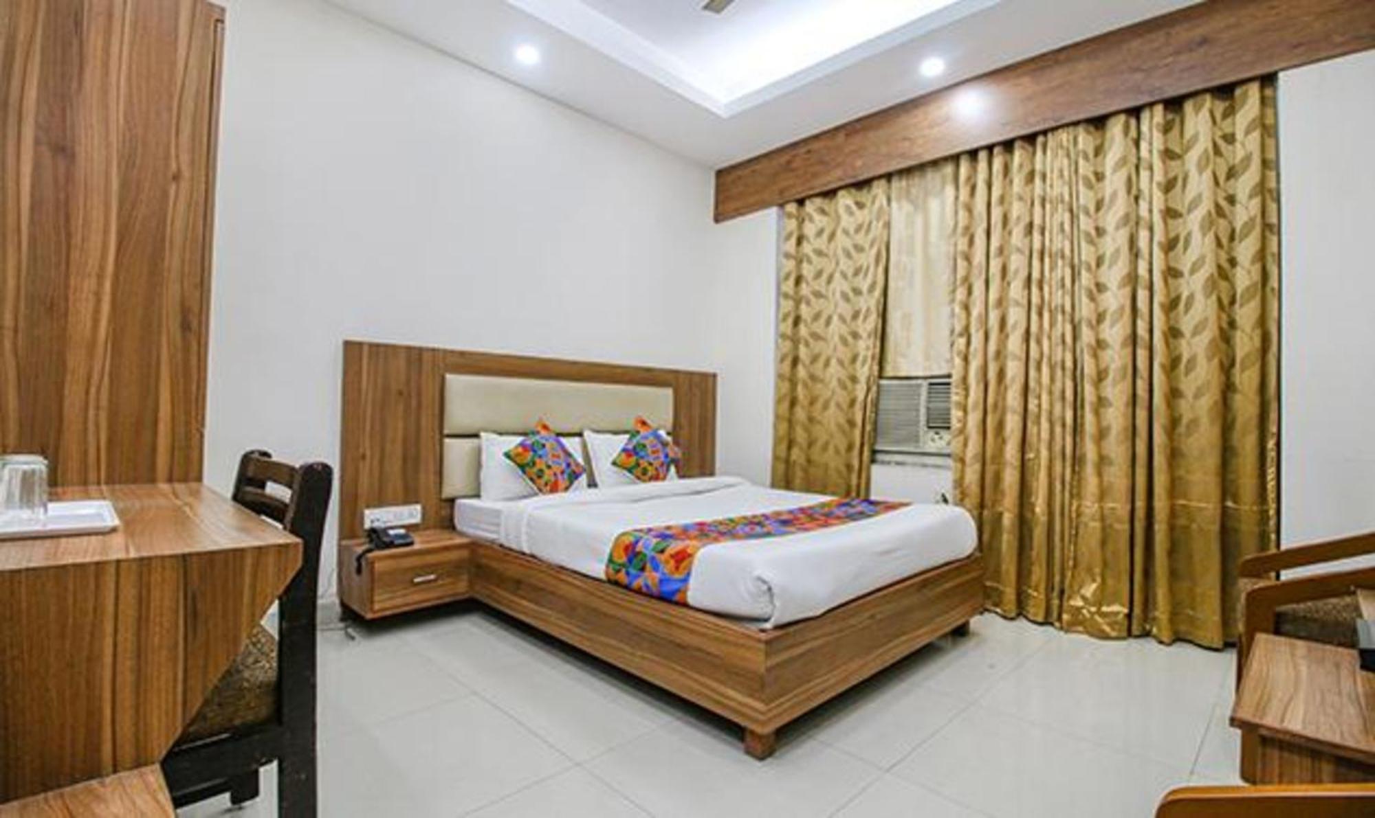 Hotel Silver Inn Bhopal Eksteriør bilde